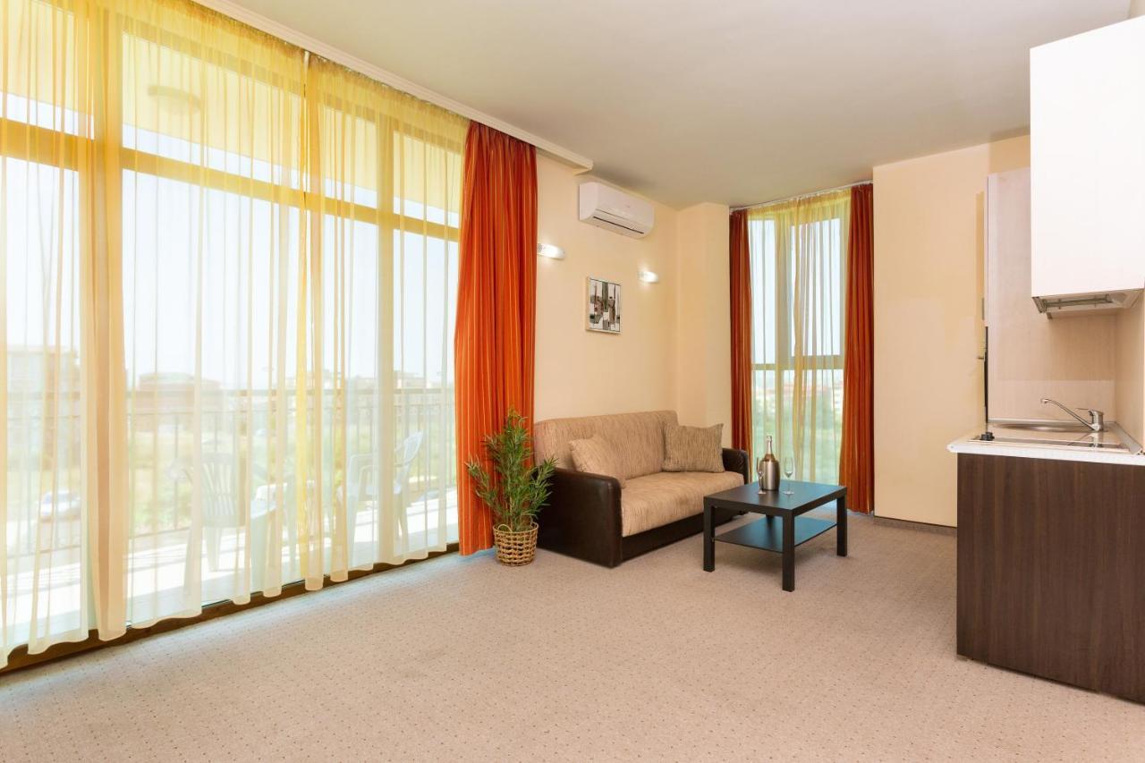 Hotel Julia Свети-Влас Экстерьер фото