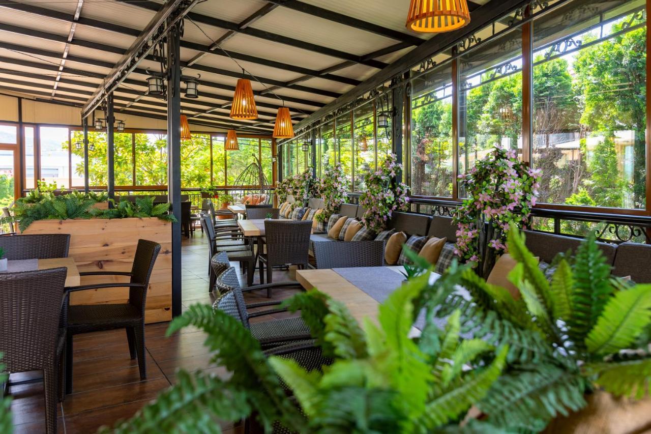 Hotel Julia Свети-Влас Экстерьер фото